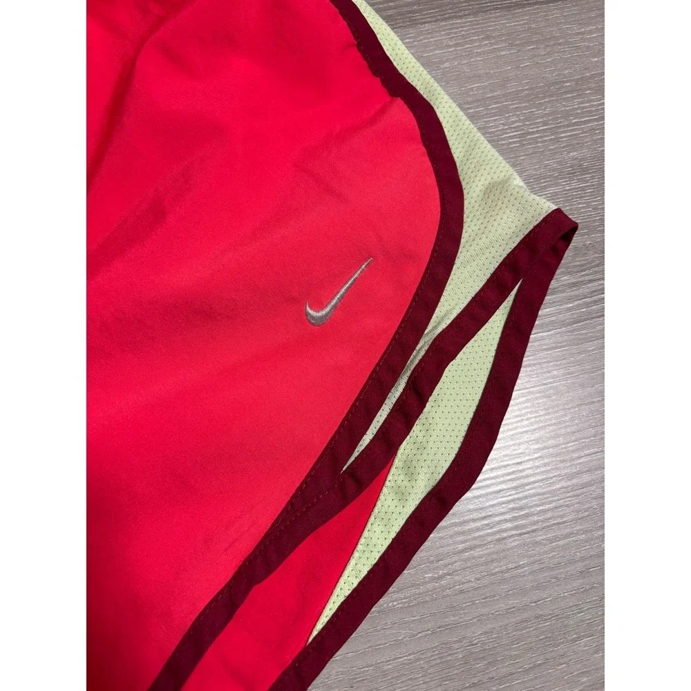Nike Dri-FIT XS Tempo Running Shorts Womens Mesh Athletic Training Activewear